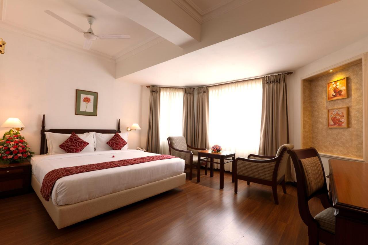 Hotel Issacs Residency Munnar Exterior foto